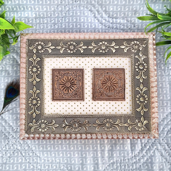 Traditional Wooden Dry Fruit Box with Twin Elegant Designs