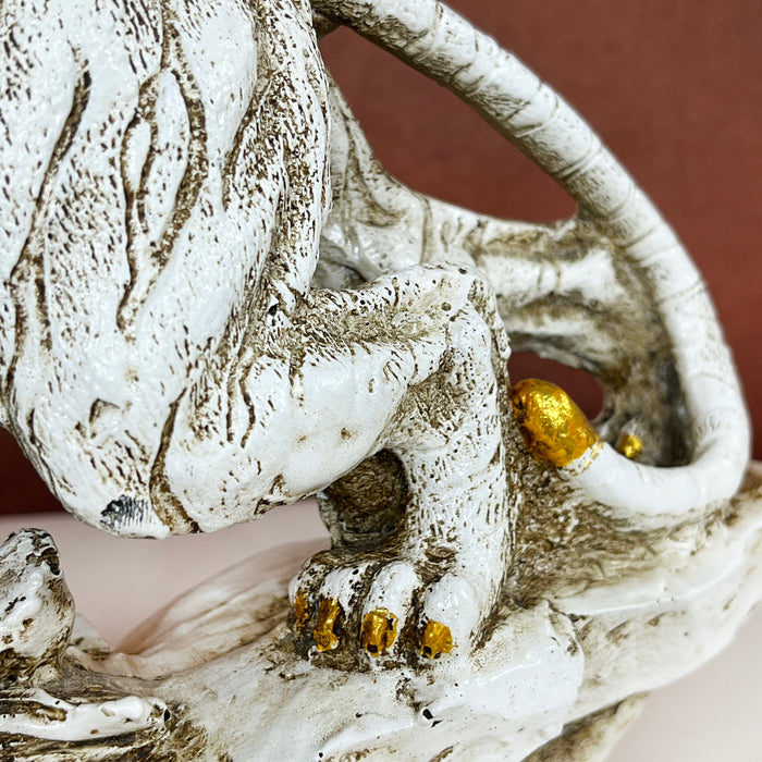 White Resin Tiger Statue Sculpture – Handcrafted Wildlife Decor by Diwam Handicrafts
