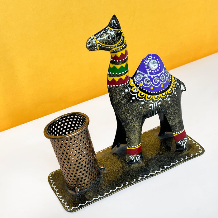 Metal Handpainted Camel Pen Stand/Holder Stand | Pen holder