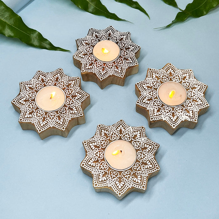 Star-Shaped Wooden Tea Light Holder with Intricate Floral Pattern (Pack of 4)