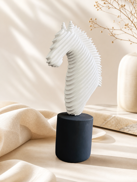 Modern White Horse Head Resin Sculpture for Home Decor | Minimalist Tabletop Figurine