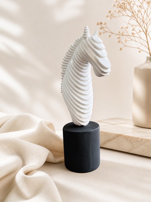 Modern White Horse Head Resin Sculpture for Home Decor | Minimalist Tabletop Figurine
