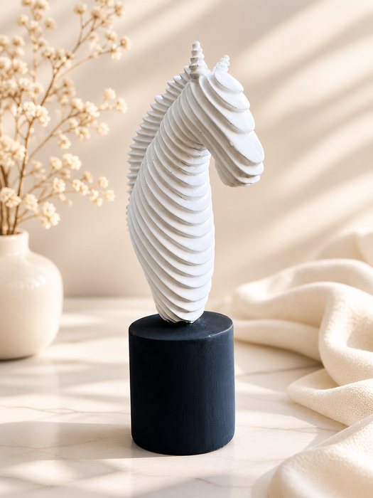 Modern White Horse Head Resin Sculpture for Home Decor | Minimalist Tabletop Figurine