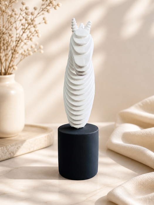 Modern White Horse Head Resin Sculpture for Home Decor | Minimalist Tabletop Figurine