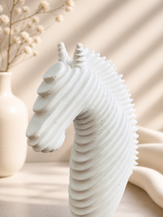 Modern White Horse Head Resin Sculpture for Home Decor | Minimalist Tabletop Figurine