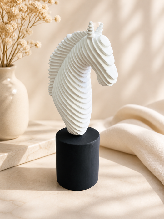 Modern White Horse Head Resin Sculpture for Home Decor | Minimalist Tabletop Figurine
