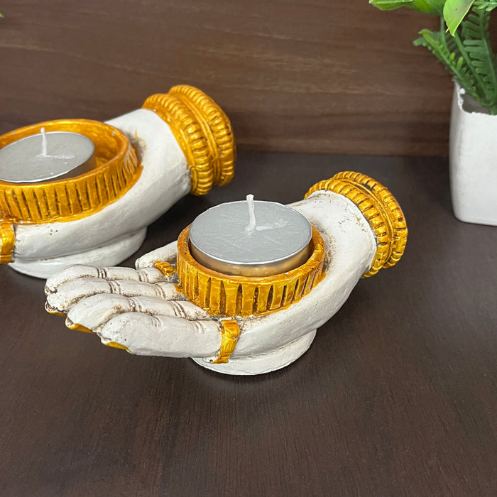 Tea Light Hand Candle Set made of Resin or Metal