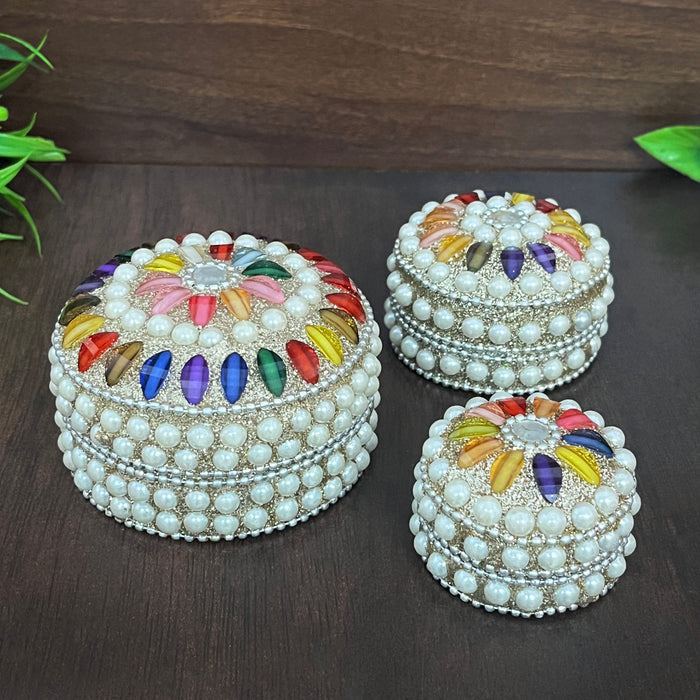 Pearl-Studded Sindoor Box Set