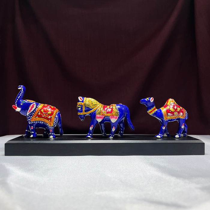 Sculpted Elegance: Elephant Camel Horse Set with Pawti Stand