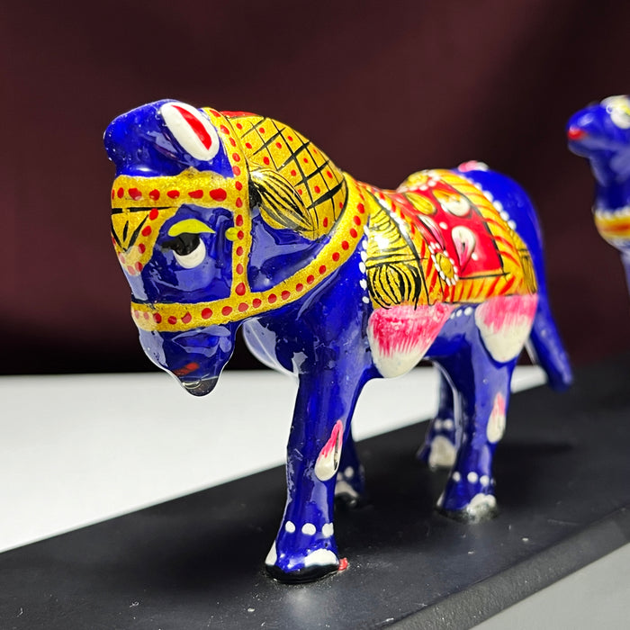 Sculpted Elegance: Elephant Camel Horse Set with Pawti Stand