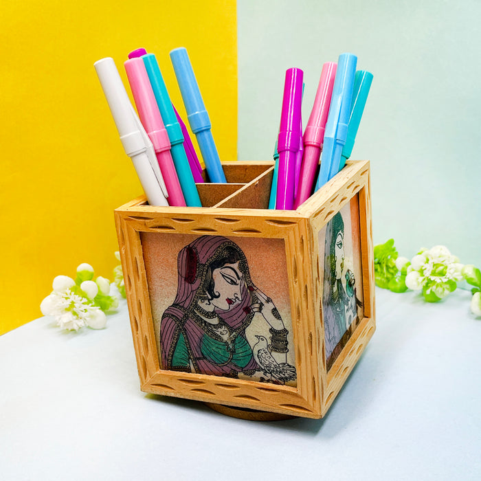 Elegant Wooden Pen Holder with Traditional Art Print - 9x9x10 cm