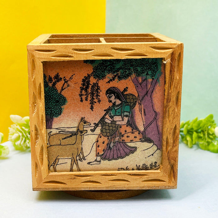 Wooden Pen Stand with Vintage Art Print - 9x9x10 cm