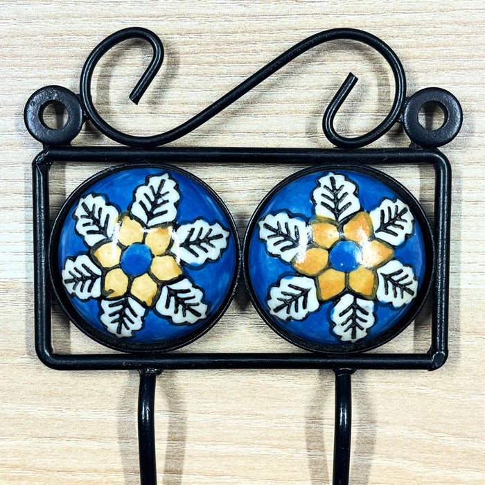 Dual Hook Ceramic &amp; Iron Key Holder – Blue Floral Design, 10 x 4.5 x 15.5 cm