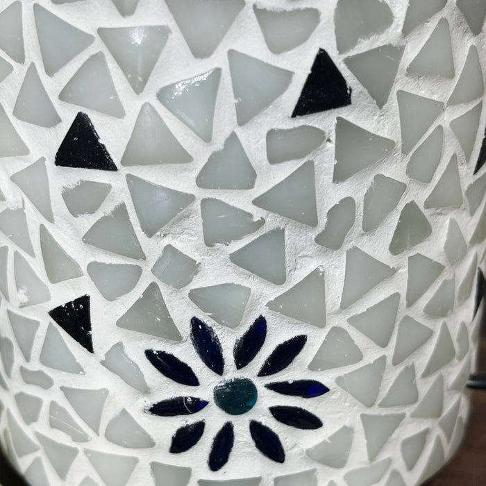 Handcrafted Mosaic Glass Flower Table Lamp – Multicolor Decorative Night Light