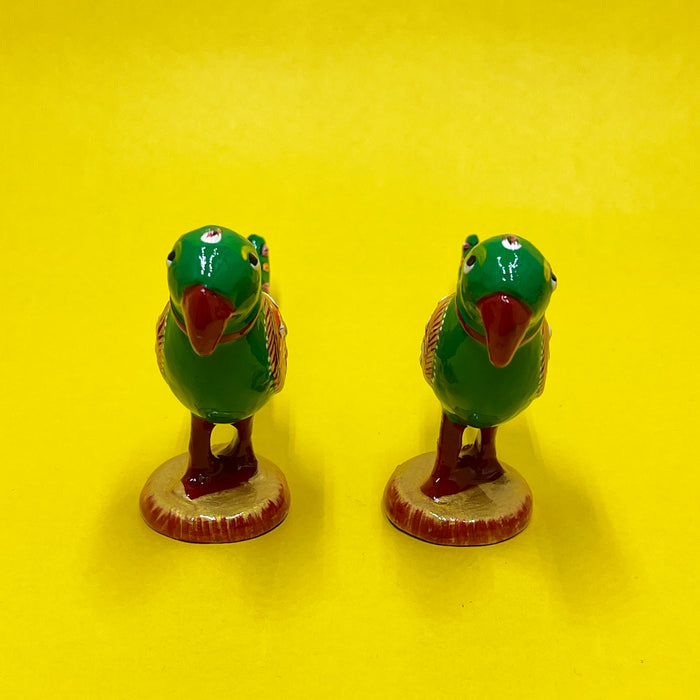Handcrafted Green Parrot Showpiece Set with Artistic Detailing | Home Décor