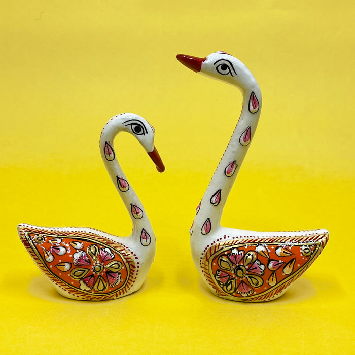 Handcrafted Decorative Wooden Swan Pair | Traditional Home Décor