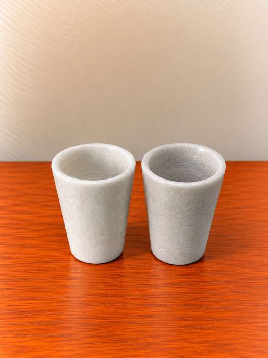 White Marble Glass Set of 2, Medium Size Elegant Drinking Cups